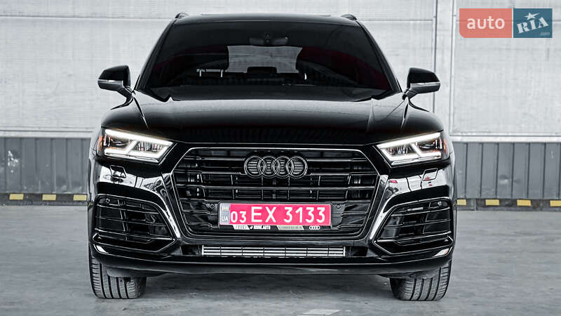 Позашляховик / Кросовер Audi Q5 2018 в Рівному