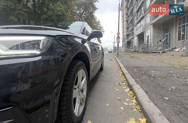 Позашляховик / Кросовер Audi Q5 2019 в 