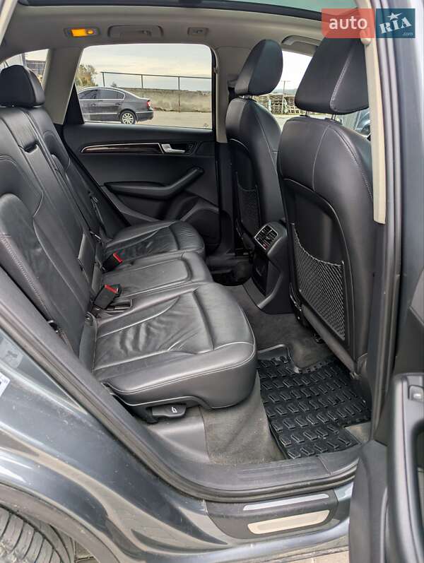 Позашляховик / Кросовер Audi Q5 2012 в Чернівцях фото 16 Позашляховик / Кросовер Audi Q5 2012 в Чернівцях