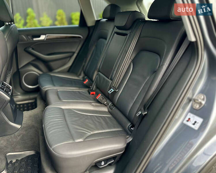 Внедорожник / Кроссовер Audi Q5 2015 в Киеве