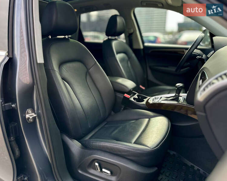 Внедорожник / Кроссовер Audi Q5 2015 в Киеве