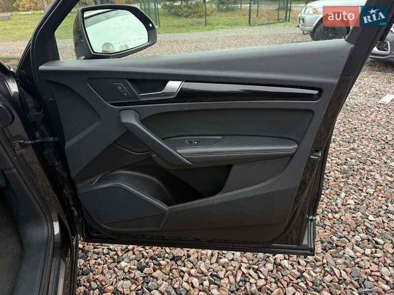 Внедорожник / Кроссовер Audi Q5 2021 в Киеве фото 18 Внедорожник / Кроссовер Audi Q5 2021 в Киеве