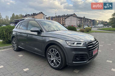 Внедорожник / Кроссовер Audi Q5 2019 в 