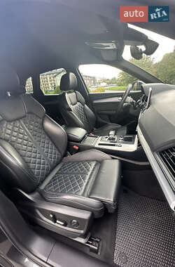 Внедорожник / Кроссовер Audi Q5 2019 в 