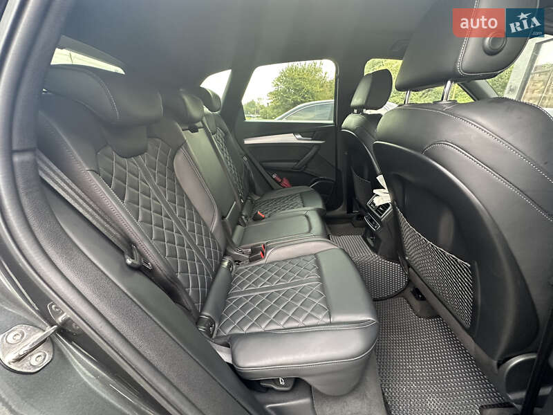 Позашляховик / Кросовер Audi Q5 2019 в Ужгороді фото 10 Позашляховик / Кросовер Audi Q5 2019 в Ужгороді