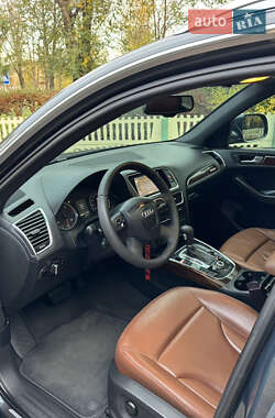 Внедорожник / Кроссовер Audi Q5 2011 в 