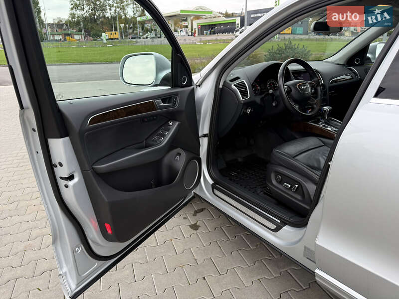 Позашляховик / Кросовер Audi Q5 2012 в Харкові