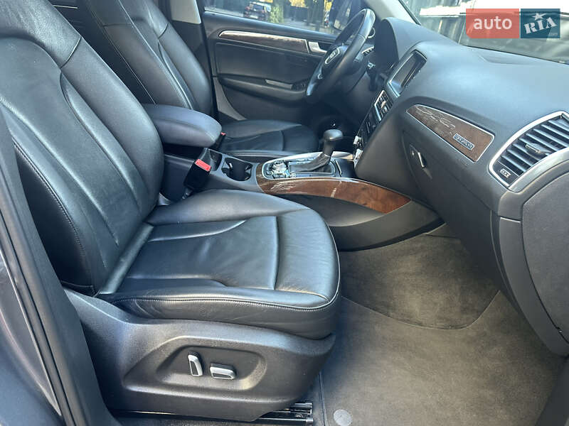 Внедорожник / Кроссовер Audi Q5 2016 в Ивано-Франковске