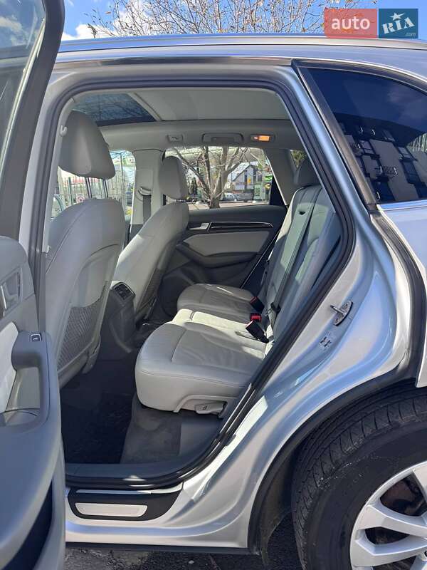 Внедорожник / Кроссовер Audi Q5 2013 в Ивано-Франковске фото 11 Внедорожник / Кроссовер Audi Q5 2013 в Ивано-Франковске