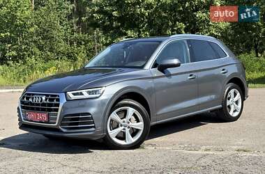 Позашляховик / Кросовер Audi Q5 2019 в  Позашляховик / Кросовер Audi Q5 2019 в