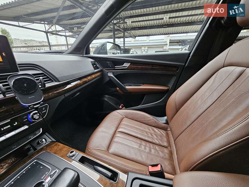 Внедорожник / Кроссовер Audi Q5 2017 в Житомире фото 28 Внедорожник / Кроссовер Audi Q5 2017 в Житомире