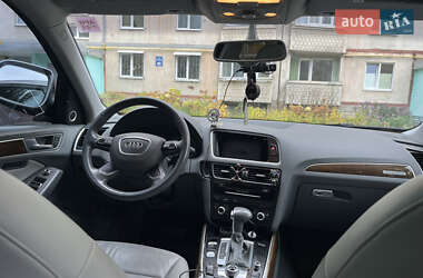 Внедорожник / Кроссовер Audi Q5 2015 в 