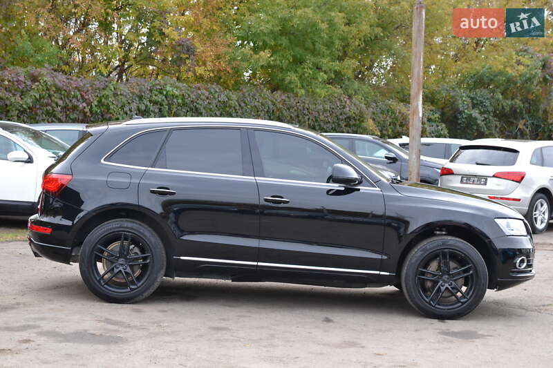 Позашляховик / Кросовер Audi Q5 2016 в Луцьку фото 6 Позашляховик / Кросовер Audi Q5 2016 в Луцьку