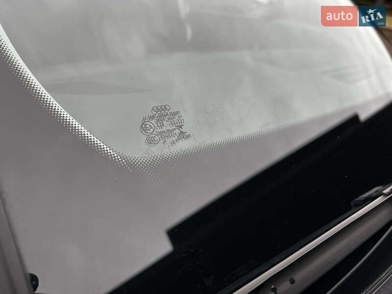 Позашляховик / Кросовер Audi Q5 2021 в Луцьку