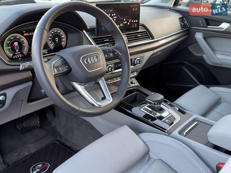 Внедорожник / Кроссовер Audi Q5 2023 в Харькове