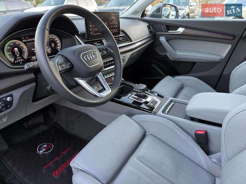 Внедорожник / Кроссовер Audi Q5 2023 в Харькове