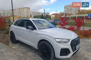 Позашляховик / Кросовер Audi Q5 2023 в  фото 2 Позашляховик / Кросовер Audi Q5 2023 в