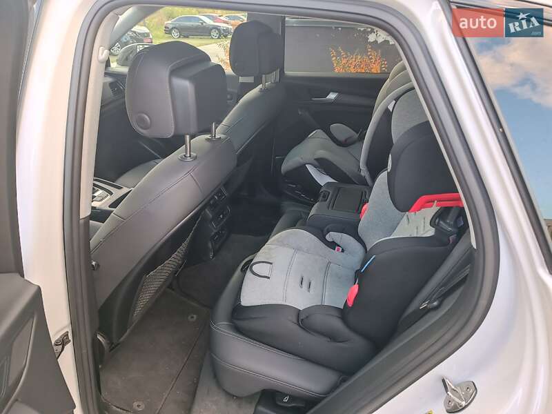 Позашляховик / Кросовер Audi Q5 2023 в Львові фото 14 Позашляховик / Кросовер Audi Q5 2023 в Львові