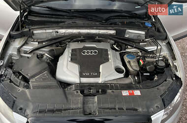 Внедорожник / Кроссовер Audi Q5 2009 в 
