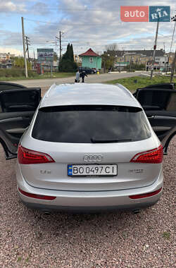 Внедорожник / Кроссовер Audi Q5 2009 в 