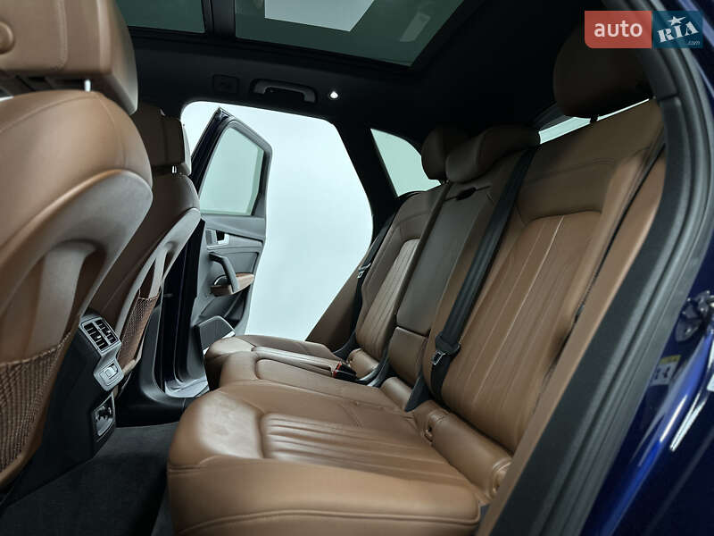 Позашляховик / Кросовер Audi Q5 2021 в Одесі