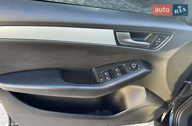 Позашляховик / Кросовер Audi Q5 2010 в 