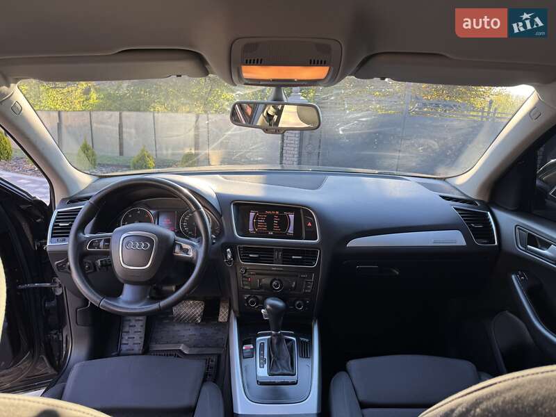 Внедорожник / Кроссовер Audi Q5 2010 в Хотине фото 8 Внедорожник / Кроссовер Audi Q5 2010 в Хотине
