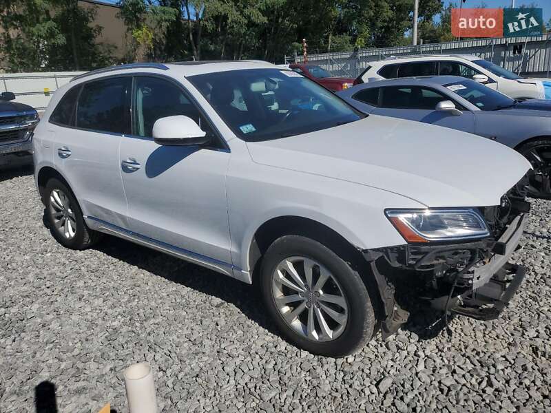 Позашляховик / Кросовер Audi Q5 2016 в Львові