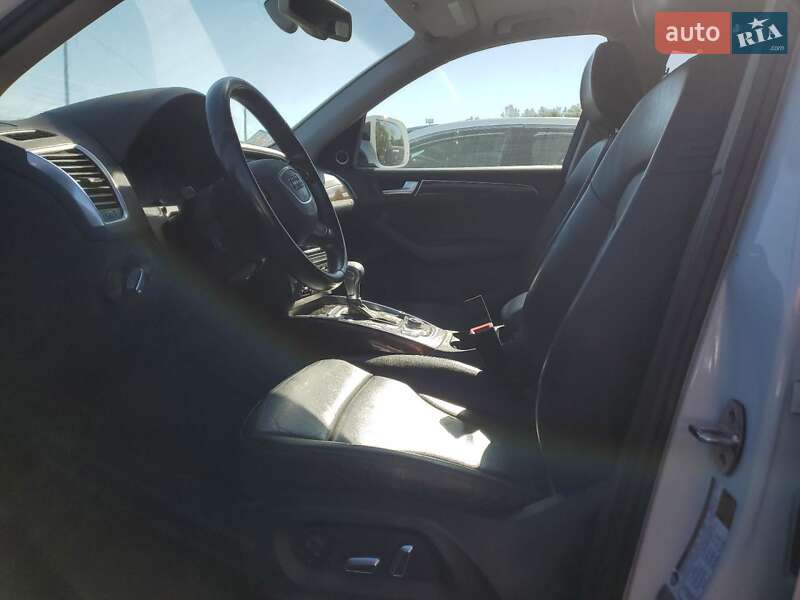 Позашляховик / Кросовер Audi Q5 2016 в Львові