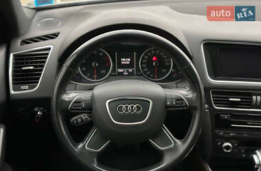 Внедорожник / Кроссовер Audi Q5 2013 в 