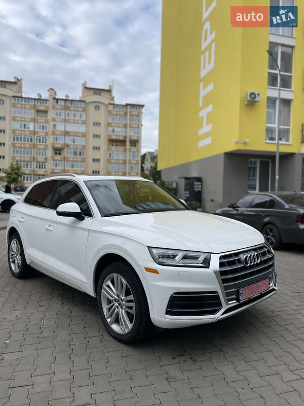 Внедорожник / Кроссовер Audi Q5 2017 в Черновцах фото 3 Внедорожник / Кроссовер Audi Q5 2017 в Черновцах