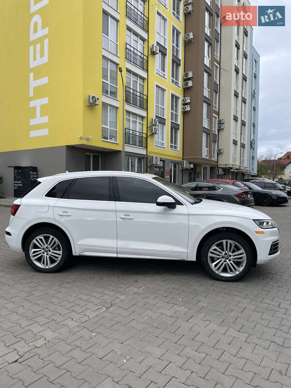 Внедорожник / Кроссовер Audi Q5 2017 в Черновцах фото 6 Внедорожник / Кроссовер Audi Q5 2017 в Черновцах