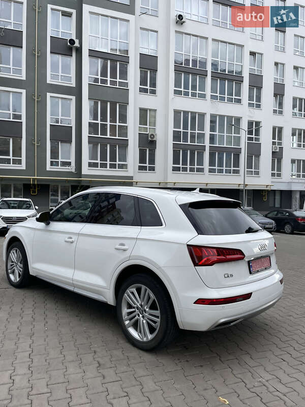 Внедорожник / Кроссовер Audi Q5 2017 в Черновцах фото 13 Внедорожник / Кроссовер Audi Q5 2017 в Черновцах