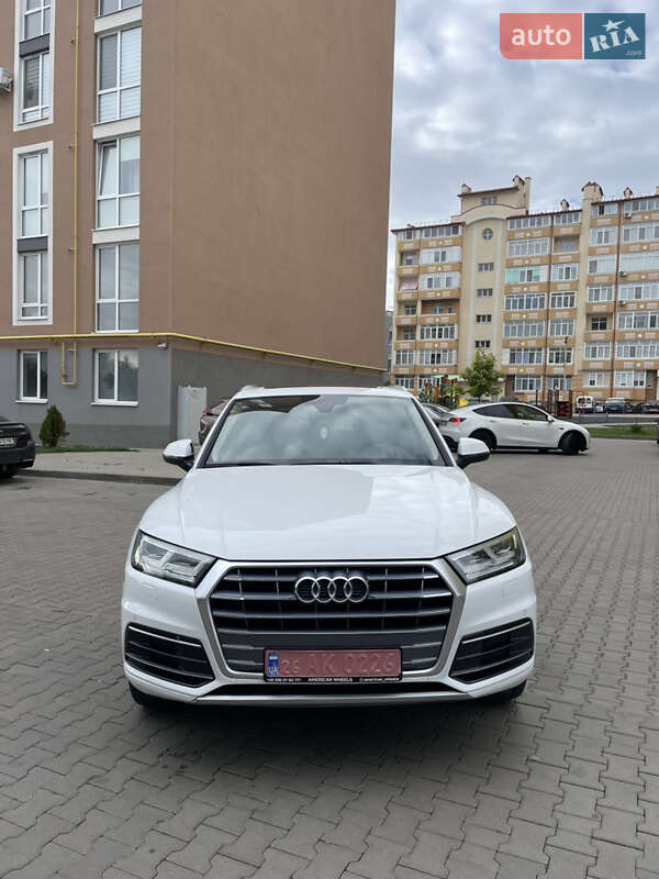 Внедорожник / Кроссовер Audi Q5 2017 в Черновцах фото 19 Внедорожник / Кроссовер Audi Q5 2017 в Черновцах