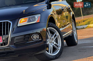 Позашляховик / Кросовер Audi Q5 2016 в 