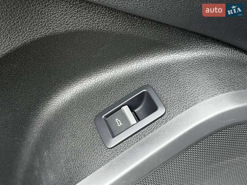 Внедорожник / Кроссовер Audi Q5 2018 в Киеве