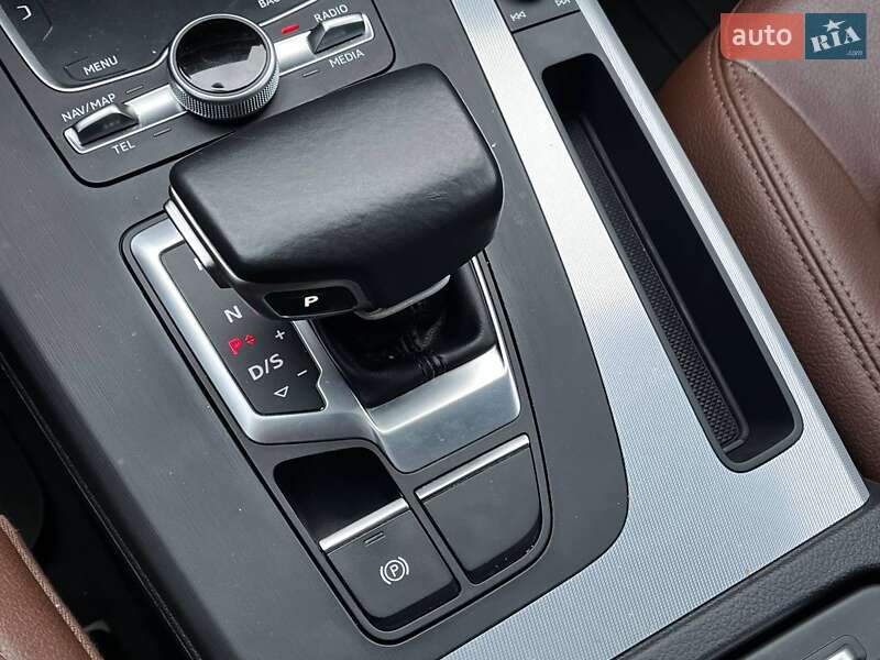 Внедорожник / Кроссовер Audi Q5 2018 в Киеве