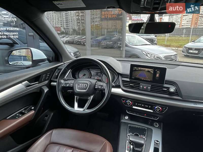 Внедорожник / Кроссовер Audi Q5 2018 в Киеве