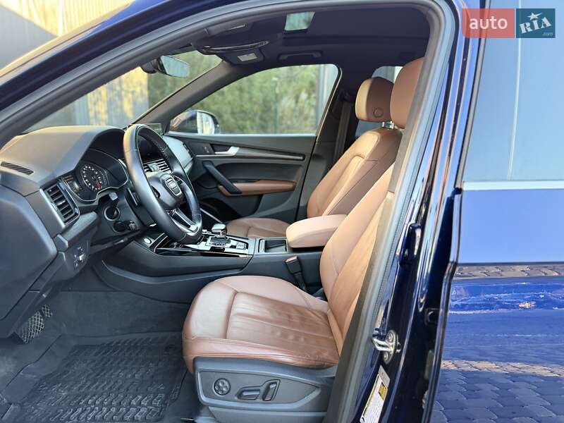 Внедорожник / Кроссовер Audi Q5 2021 в Львове