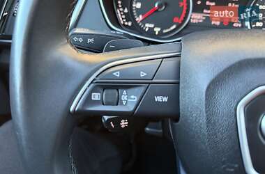 Позашляховик / Кросовер Audi Q5 2021 в 