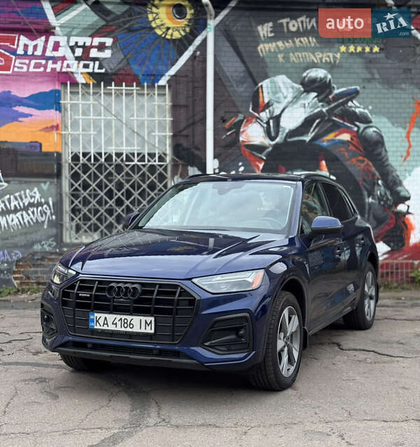 Внедорожник / Кроссовер Audi Q5 2024 в Киеве