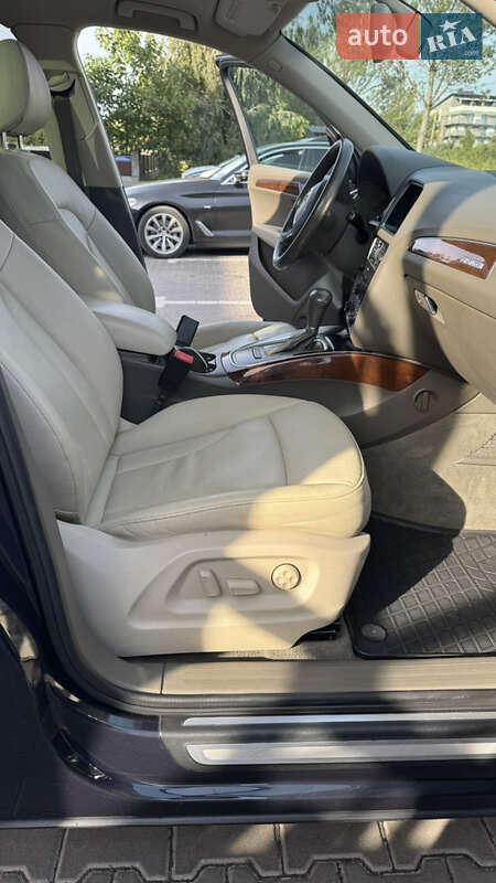 Позашляховик / Кросовер Audi Q5 2012 в Рівному