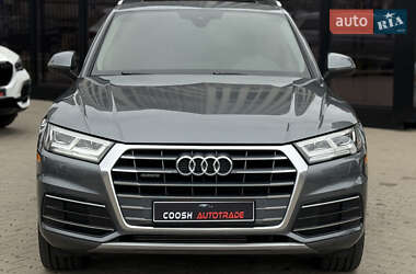 Позашляховик / Кросовер Audi Q5 2019 в 
