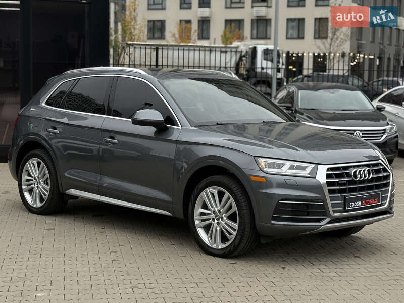 Позашляховик / Кросовер Audi Q5 2019 в Києві фото 5 Позашляховик / Кросовер Audi Q5 2019 в Києві