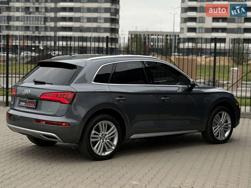 Позашляховик / Кросовер Audi Q5 2019 в Києві фото 22 Позашляховик / Кросовер Audi Q5 2019 в Києві