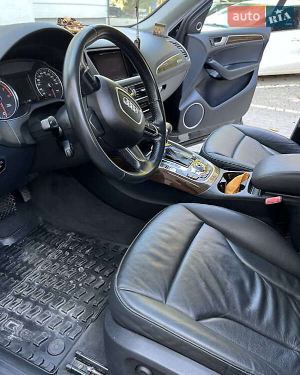 Позашляховик / Кросовер Audi Q5 2015 в Львові