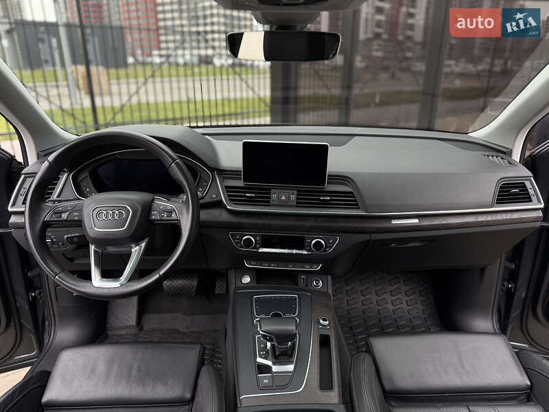 Позашляховик / Кросовер Audi Q5 2019 в Києві фото 42 Позашляховик / Кросовер Audi Q5 2019 в Києві