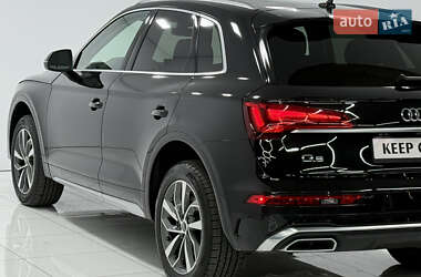 Внедорожник / Кроссовер Audi Q5 2023 в 