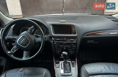 Позашляховик / Кросовер Audi Q5 2010 в 