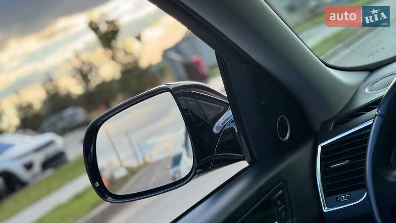 Позашляховик / Кросовер Audi Q5 2015 в Рівному